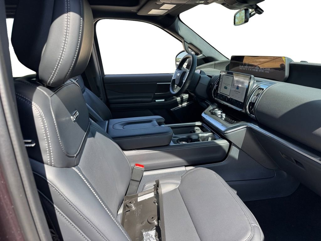 New 2026 Ford Expedition Max Platinum w/ Stealth Appearance Package AWD/4WD image 18