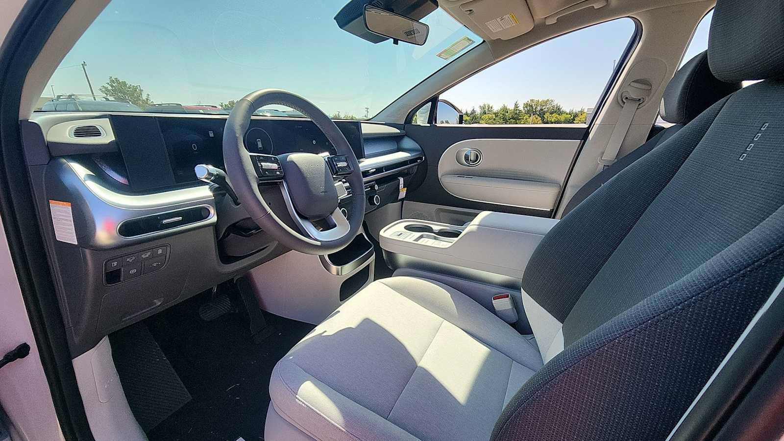 New 2026 Hyundai Ioniq 9 SE AWD/4WD image 14