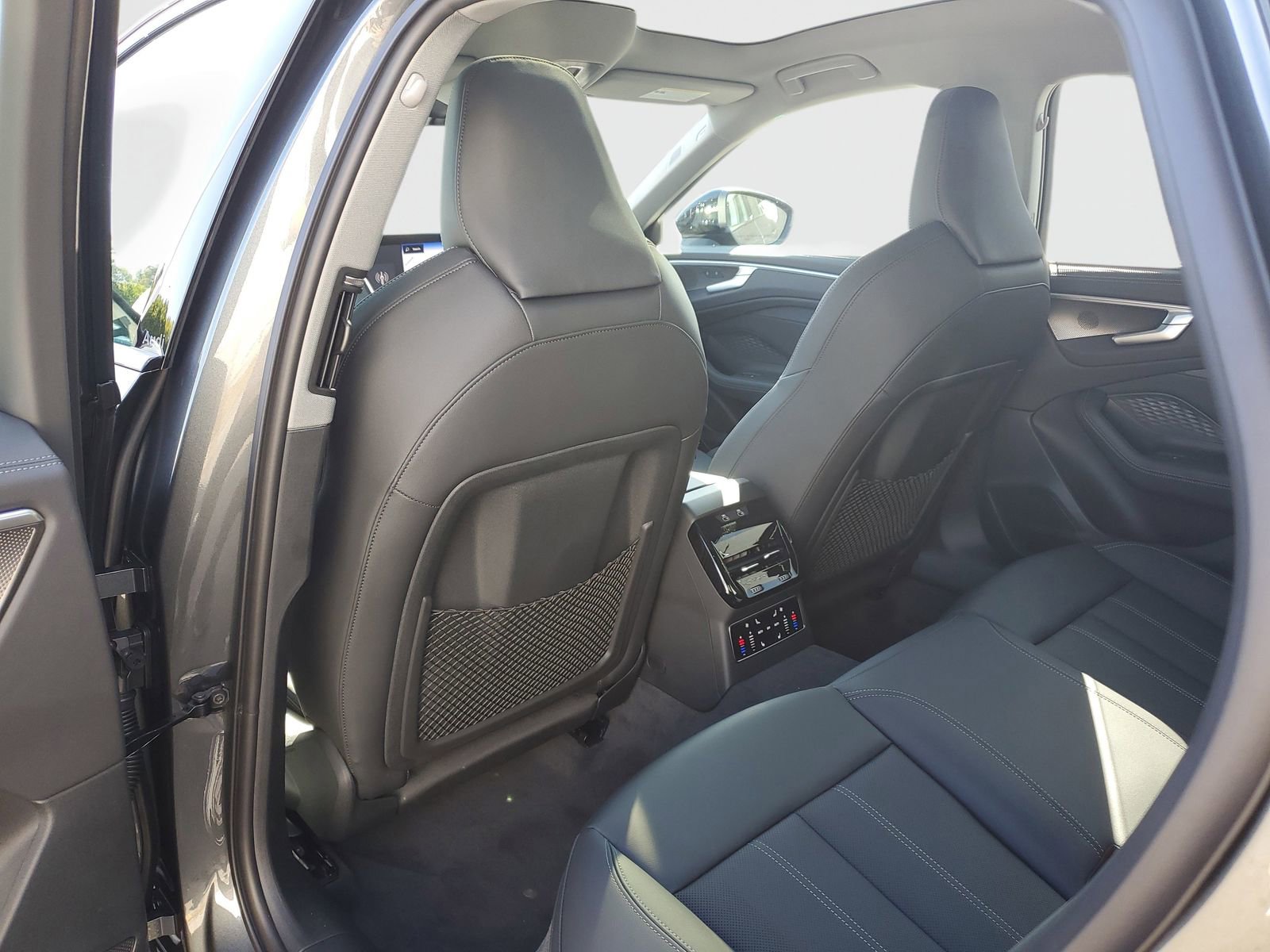 New 2026 Audi A6 Premium Plus image 16