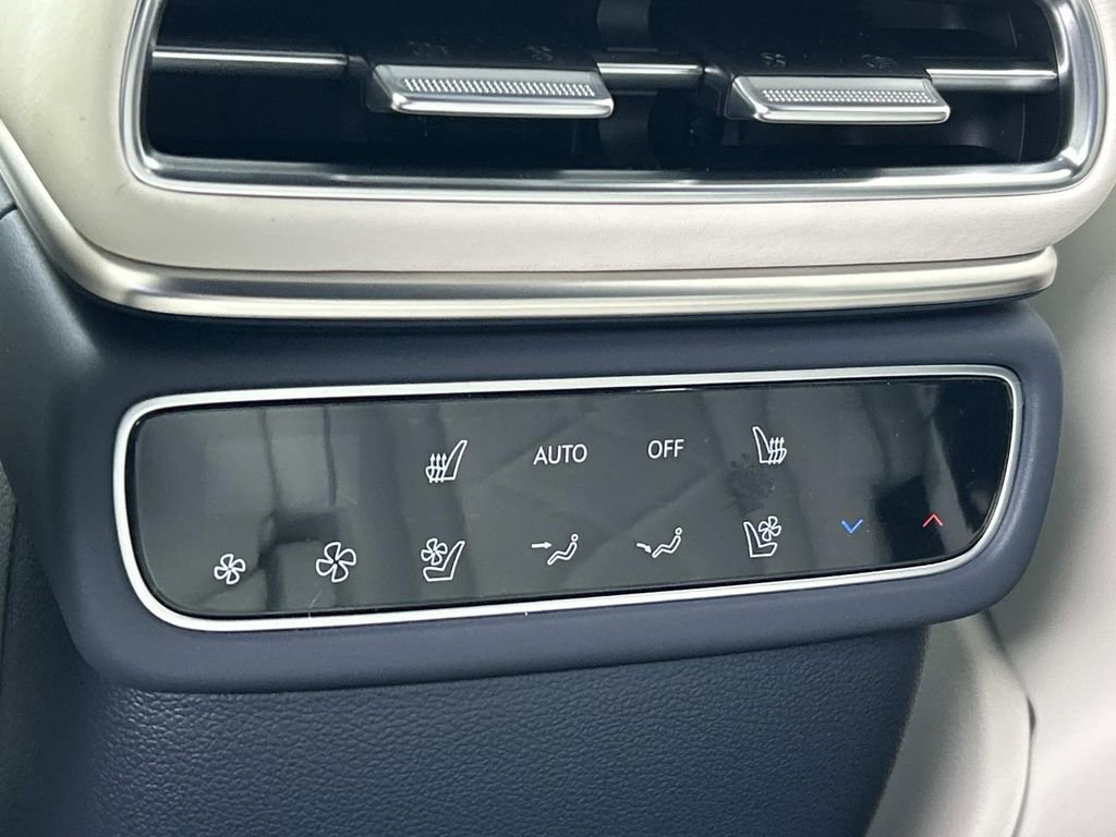 New 2026 Genesis GV80 3.5T Prestige image 22