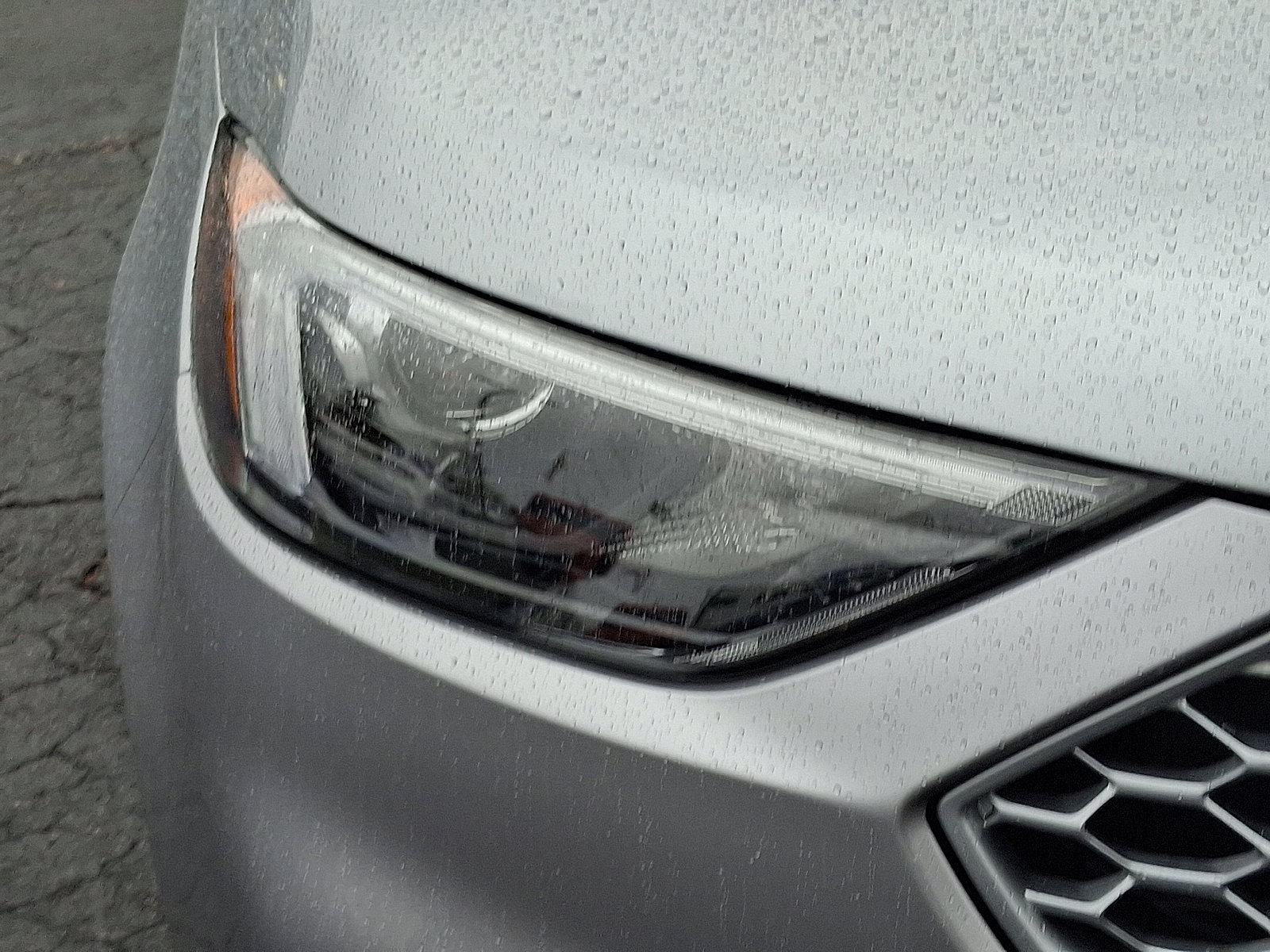 Used 2024 Ford Edge SEL w/ Convenience Package image 9