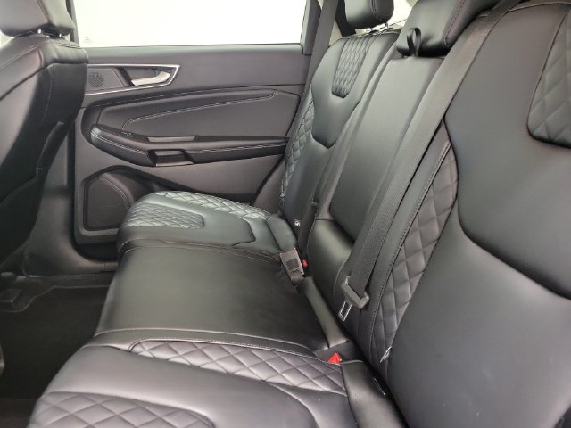 Certified 2024 Ford Edge Titanium AWD/4WD image 12