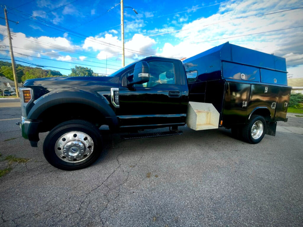 Used 2019 Ford F450 XLT image 2