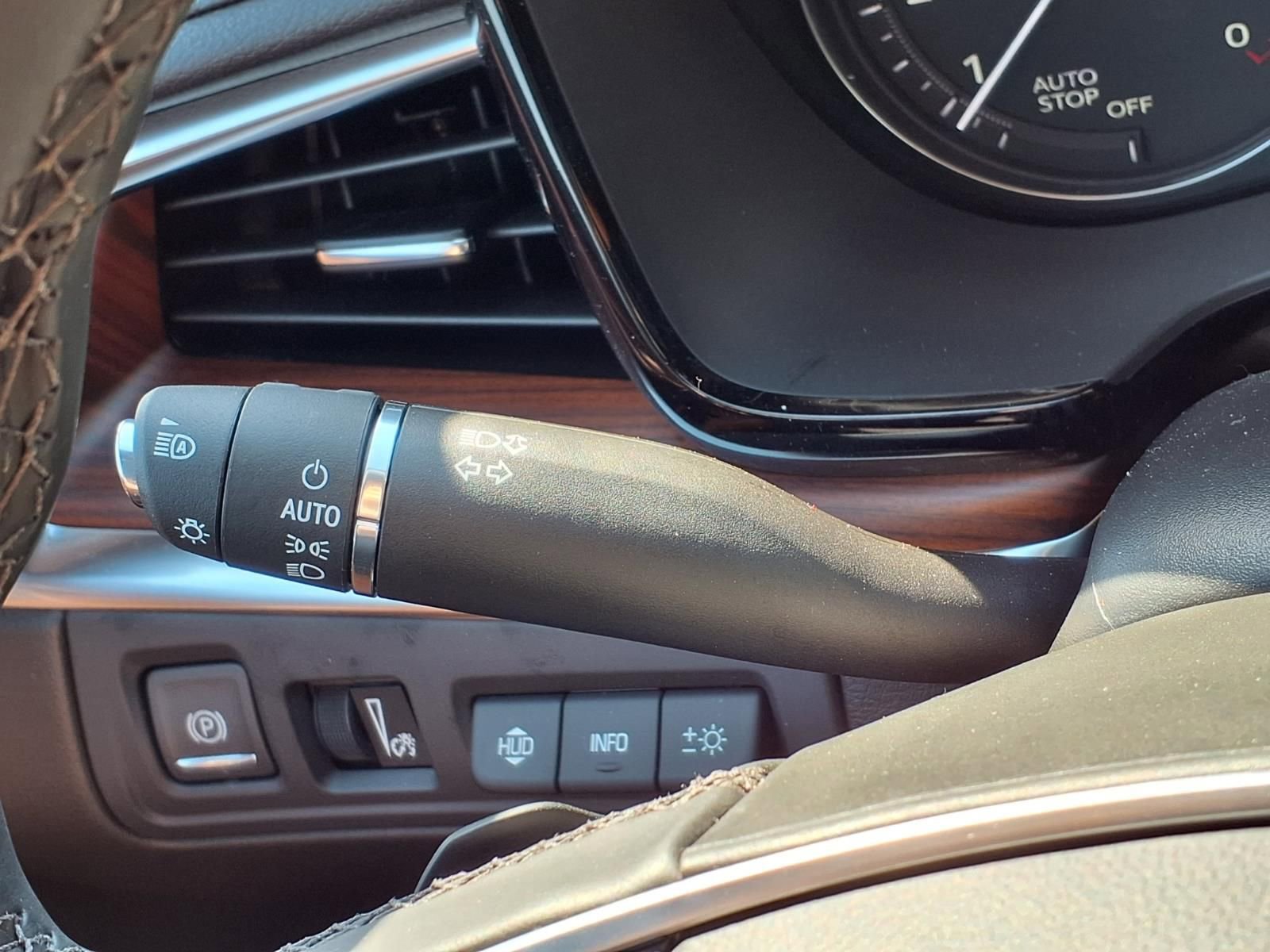 New 2026 Cadillac XT5 Premium Luxury image 18