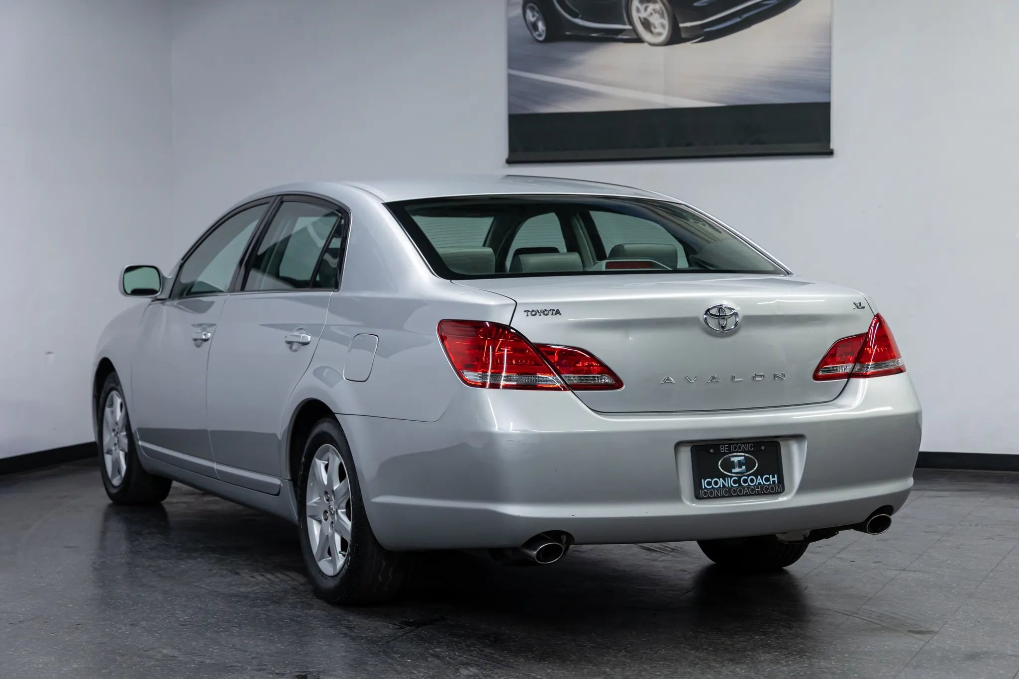 Used 2005 Toyota Avalon XL FWD image 31