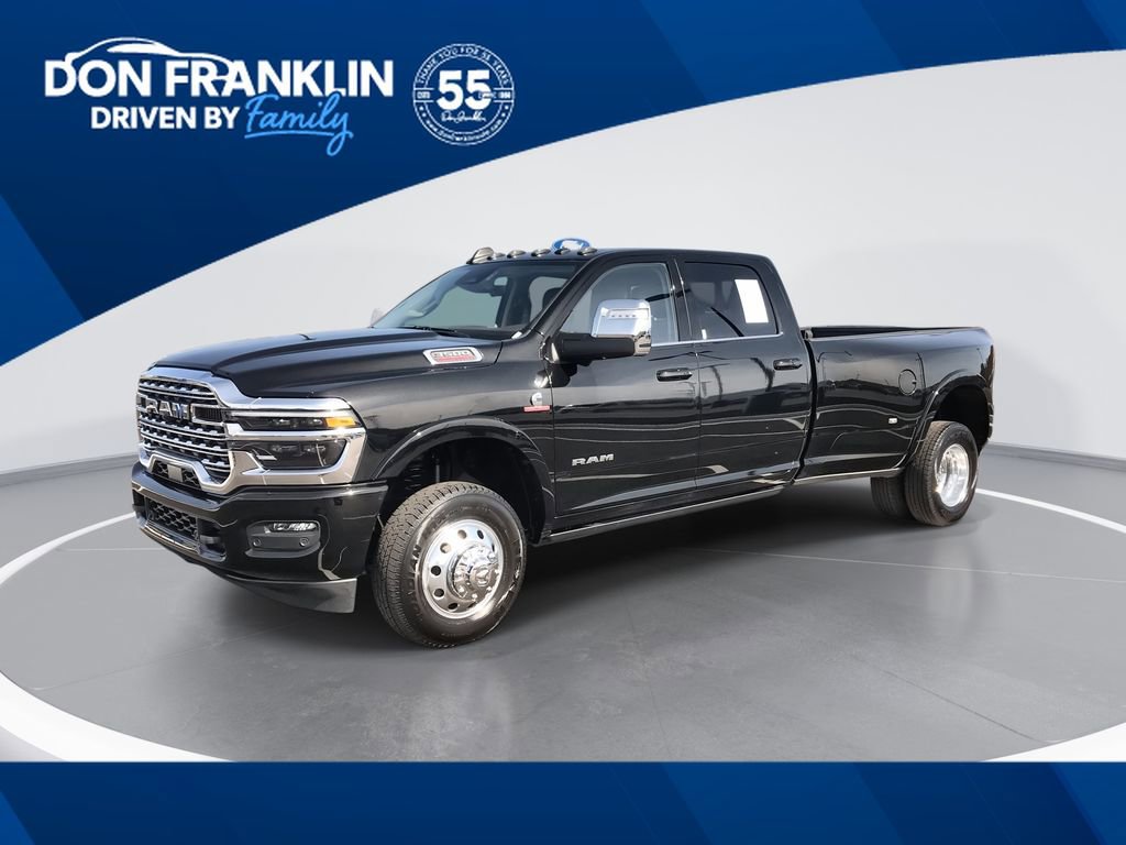 Used 2025 RAM 3500 Longhorn AWD/4WD image 1