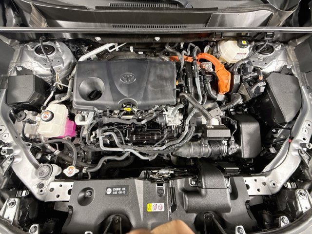 Certified 2022 Toyota RAV4 Limited w/ Limited Grade Weather Package AWD/4WD image 32