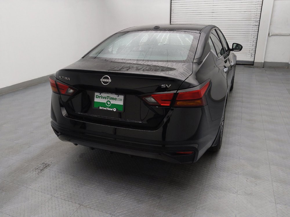 Used 2024 Nissan Altima 2.5 SV image 7