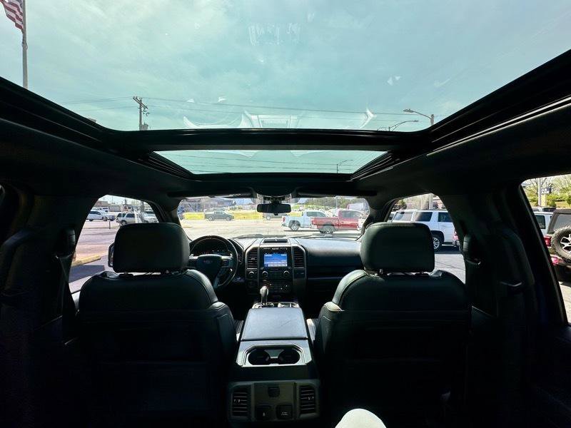 Used 2018 Ford F150 Raptor w/ Equipment Group 802A Luxury image 15