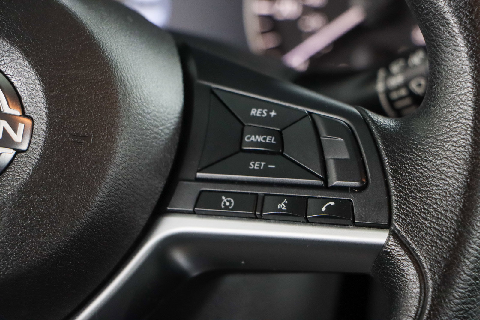 Used 2024 Nissan Altima 2.5 SV image 14