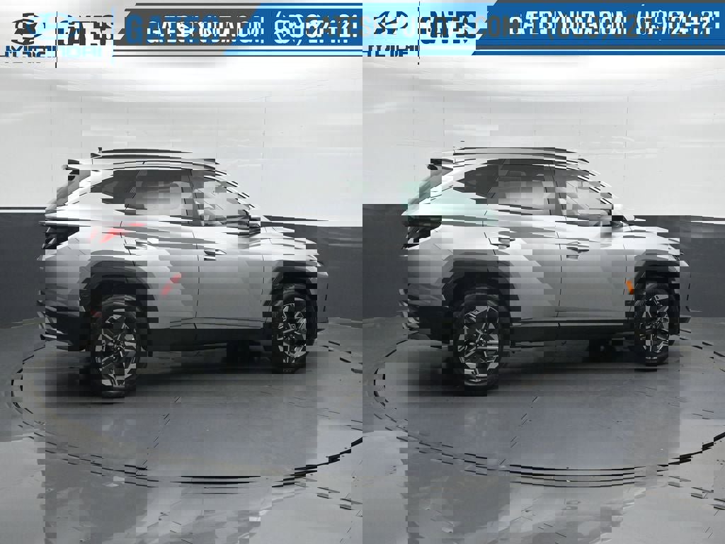 New 2026 Hyundai Tucson SEL image 3