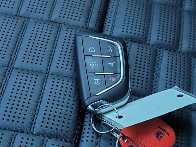 Certified 2024 Cadillac Escalade Sport Platinum w/ LPO, ONYX Package image 24