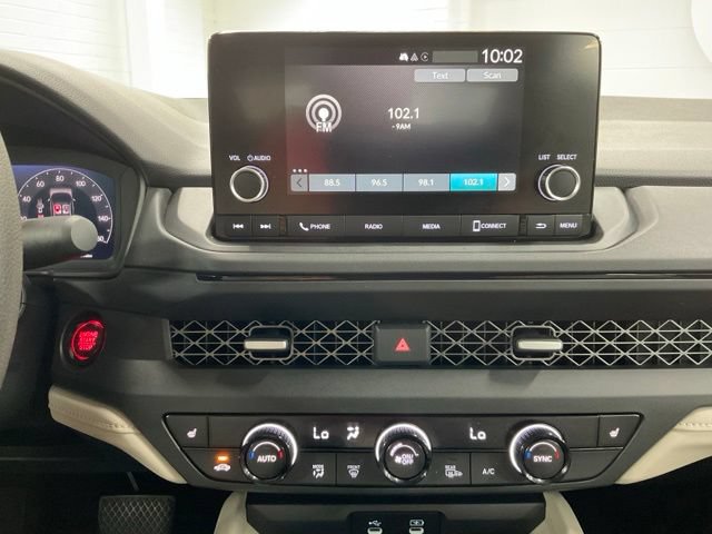 Certified 2025 Honda Accord SE image 24