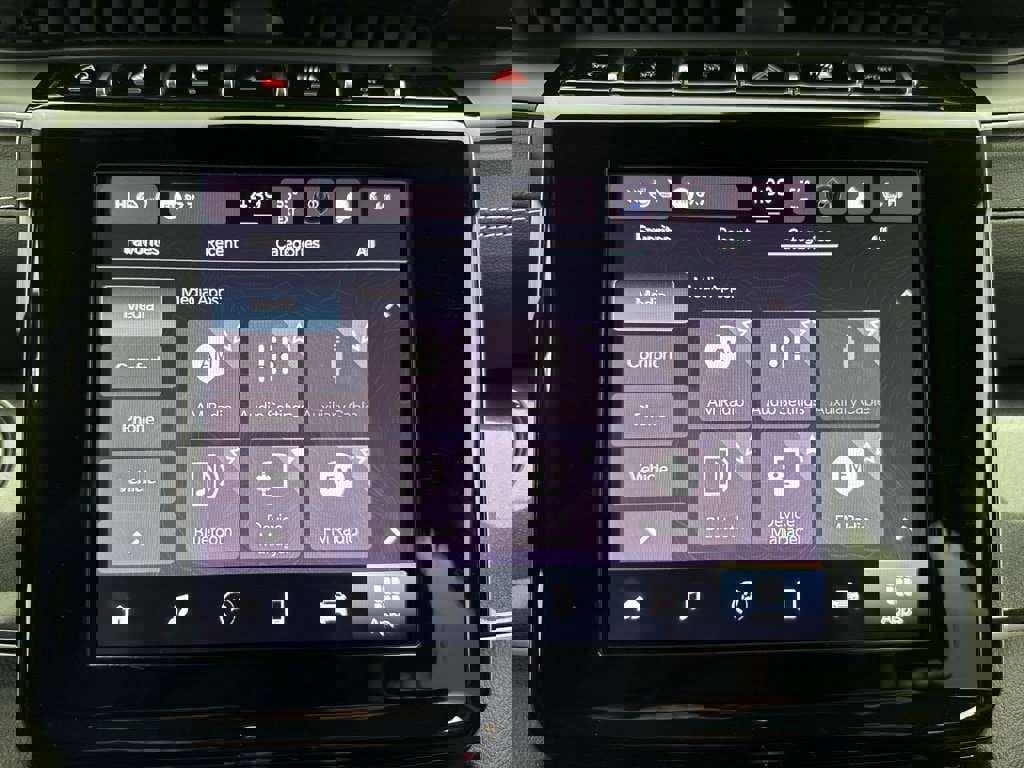 Used 2022 Jeep Grand Cherokee L Laredo w/ Luxury Tech Group I image 17