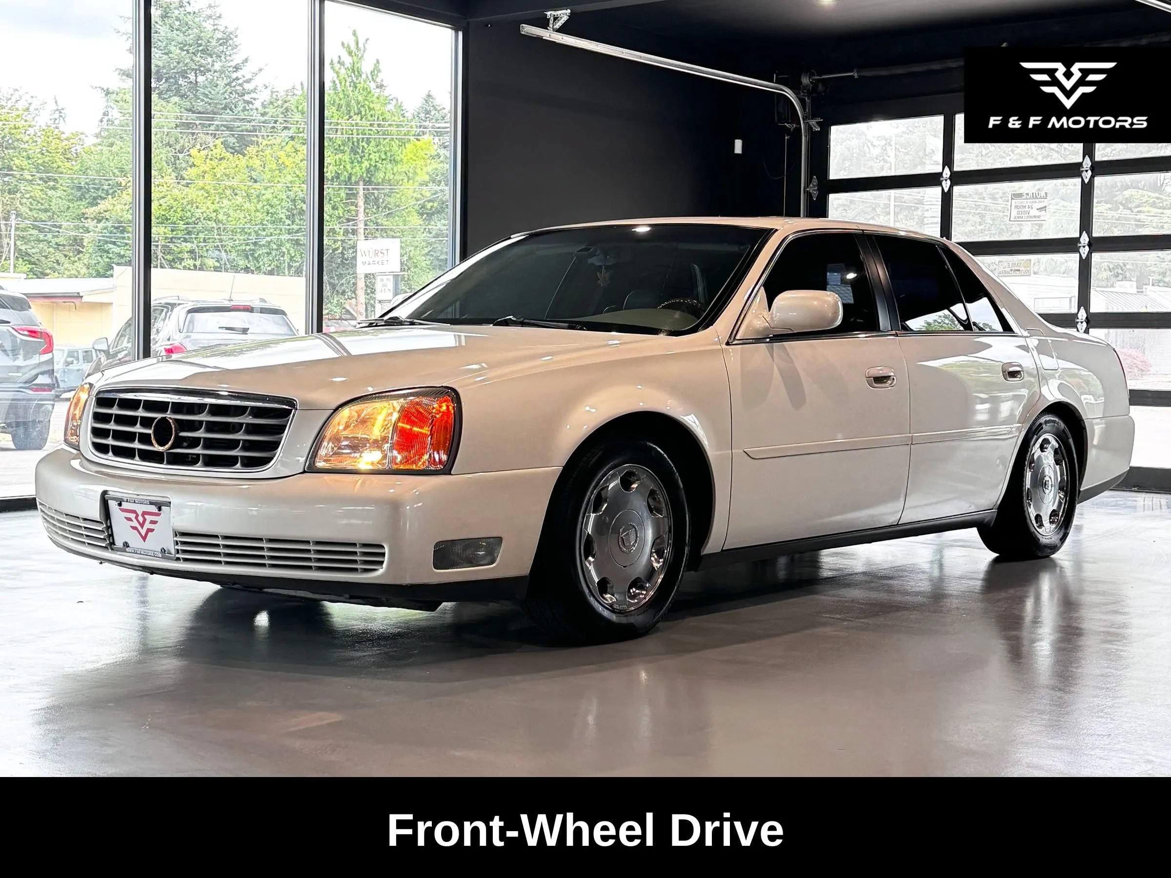 Used 2002 Cadillac De Ville DHS w/ Safety/Security Pkg FWD image 2