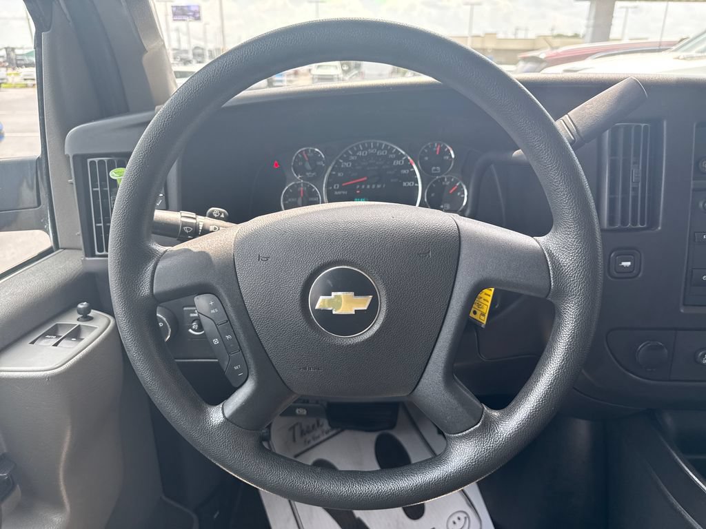 Used 2019 Chevrolet Express 3500 LT w/ LT Preferred Equipment Group RWD image 26