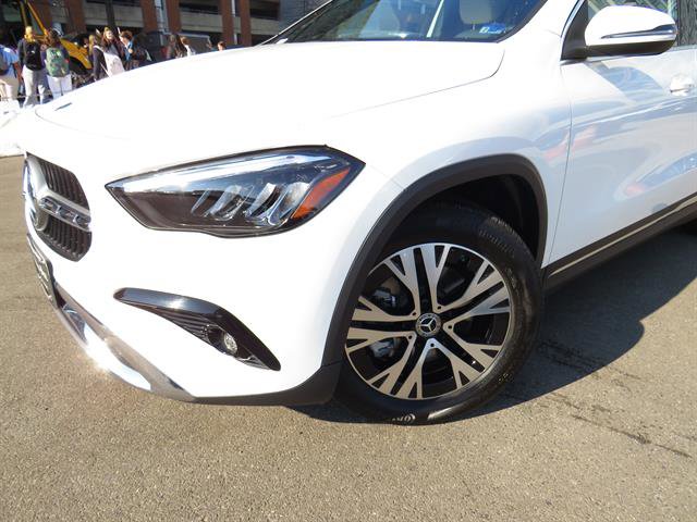 Used 2025 Mercedes-Benz GLA 250 4MATIC image 21