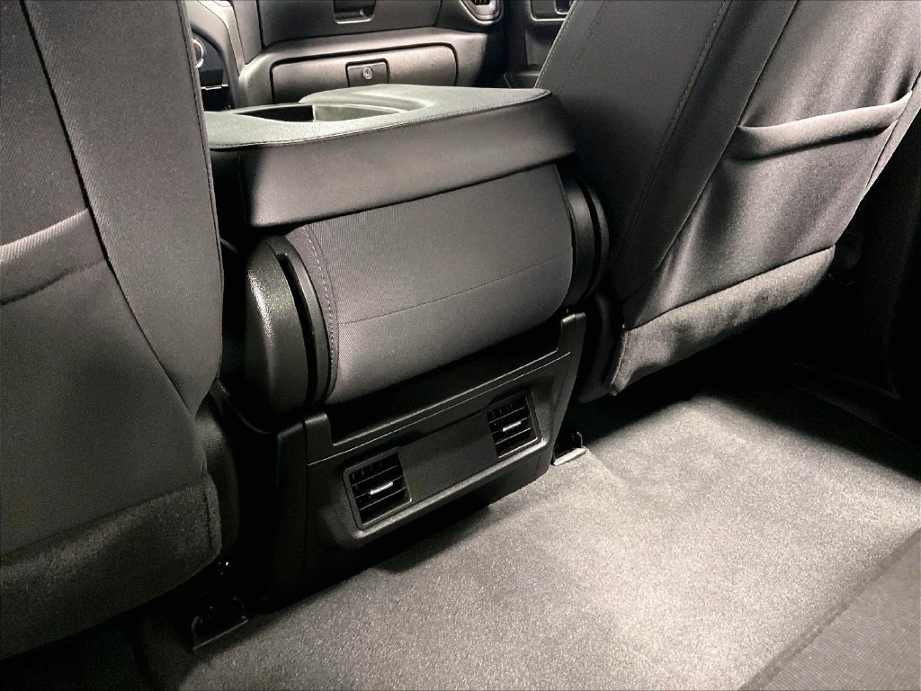 Used 2023 Chevrolet Silverado 1500 Custom AWD/4WD image 26
