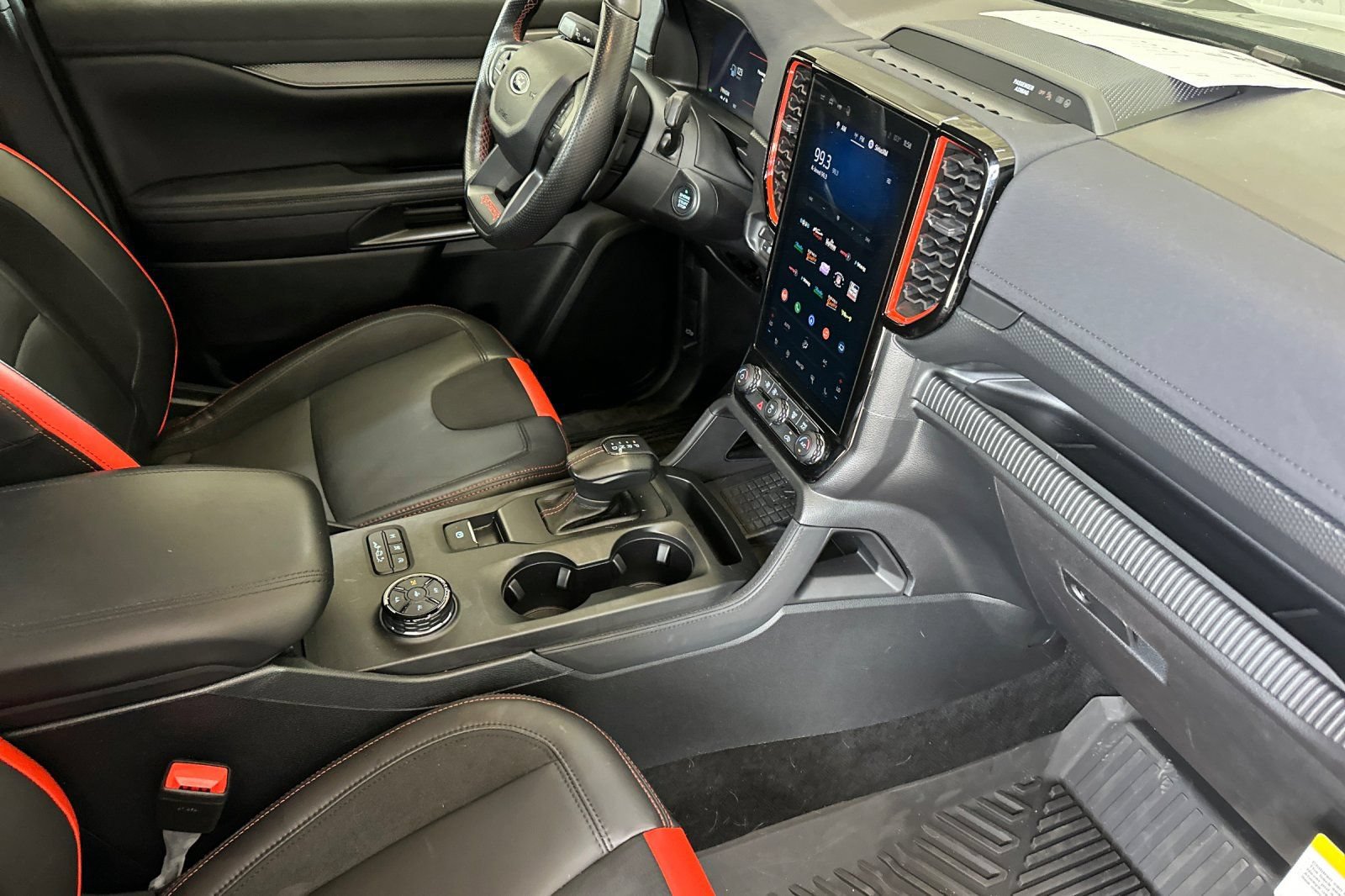 Used 2025 Ford Ranger Raptor AWD/4WD image 15