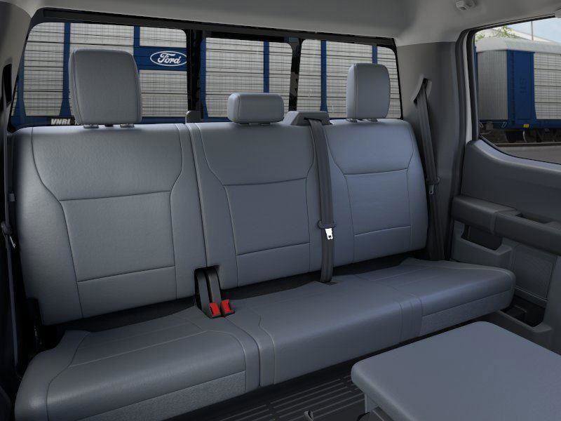 New 2026 Ford F550 4x4 SuperCab Super Duty image 15