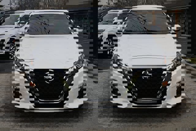 Used 2021 Nissan Altima 2.5 S image 2