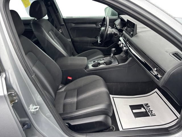 Used 2023 Honda Civic Sport image 11