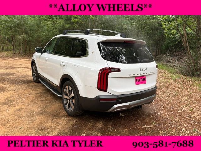 Certified 2022 Kia Telluride EX w/ EX Premium Package FWD image 11