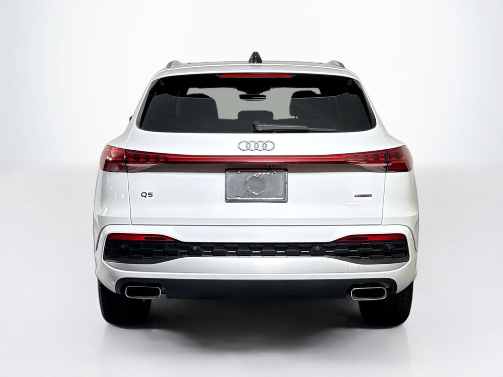 Used 2025 Audi Q5 Premium w/ Convenience Package AWD/4WD image 4