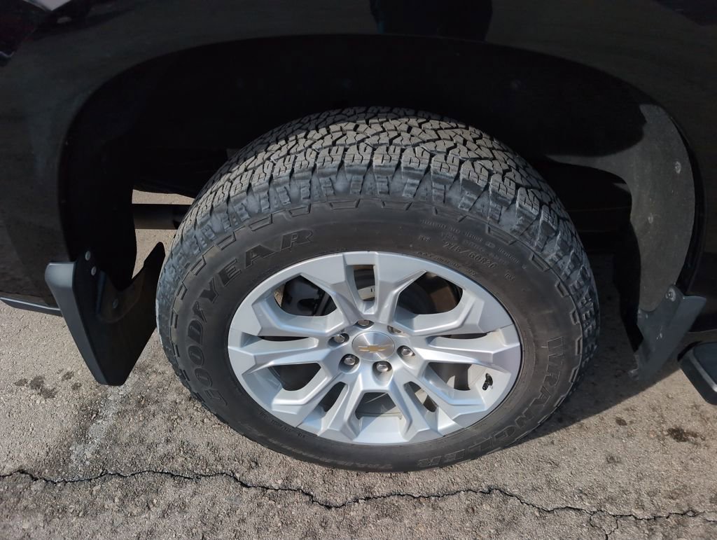 Used 2022 Chevrolet Silverado 1500 LTZ w/ LTZ Premium Package image 9