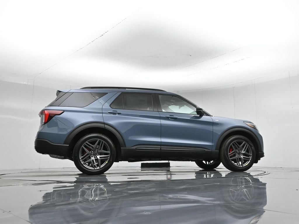 New 2026 Ford Explorer ST-Line w/ ST-Line Street Pack AWD/4WD image 52