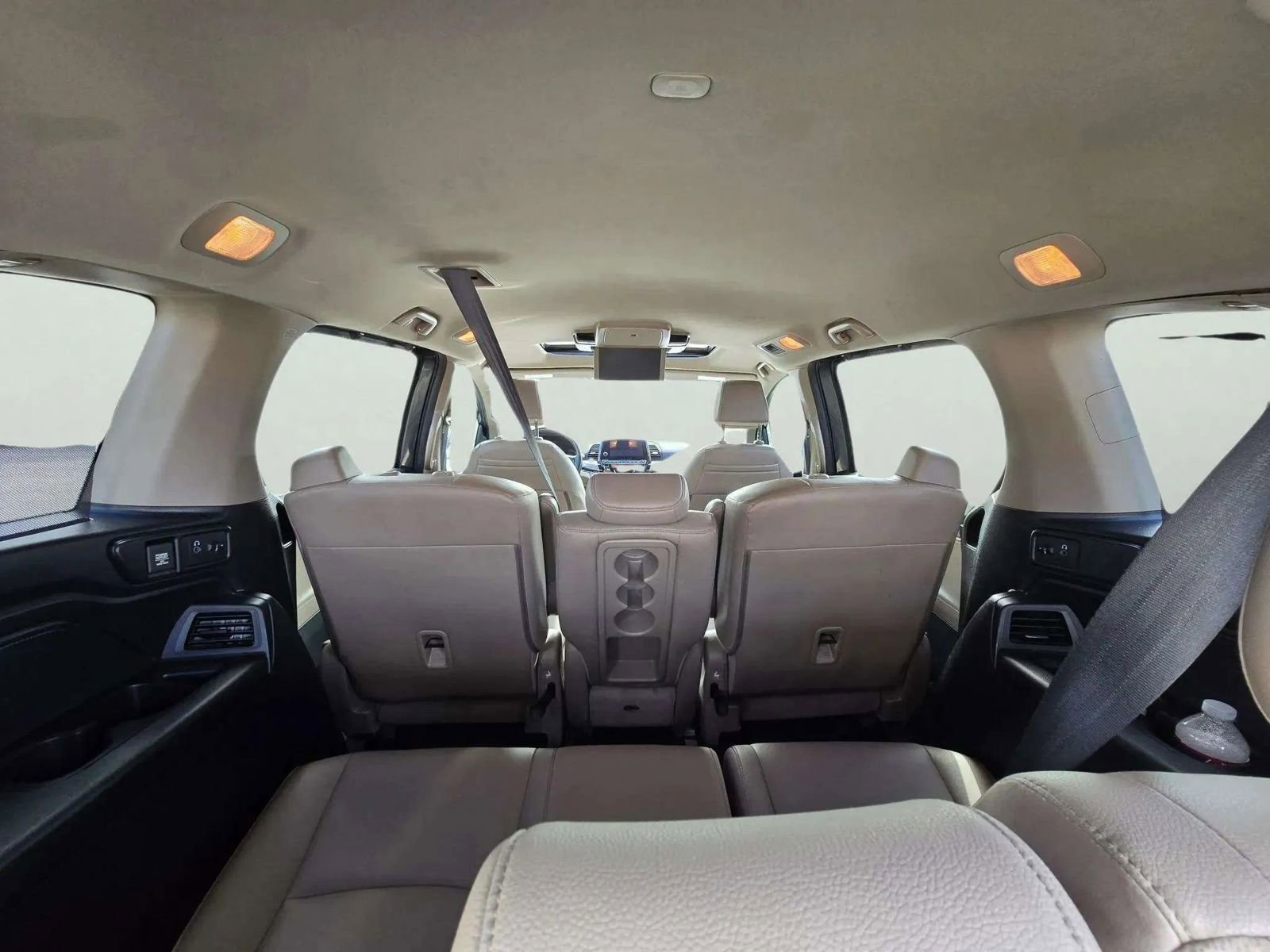 Used 2018 Honda Odyssey Elite image 8