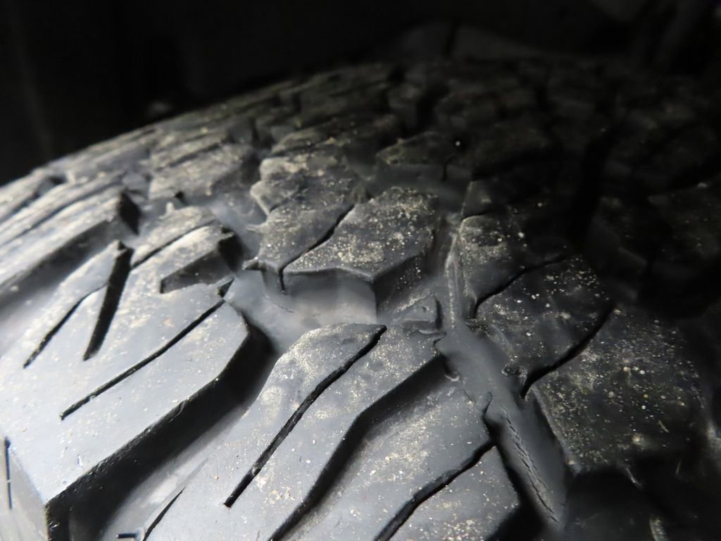 Used 2021 Ford F150 Lariat w/ Equipment Group 502A High image 9