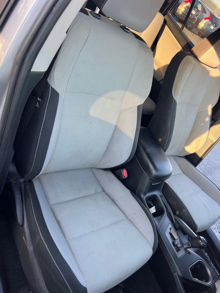 Used 2018 Toyota RAV4 Adventure image 17