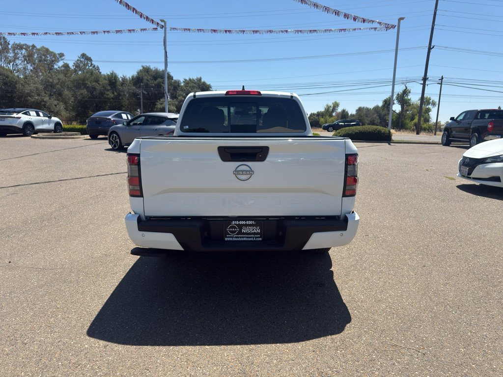 Certified 2025 Nissan Frontier SV RWD image 10