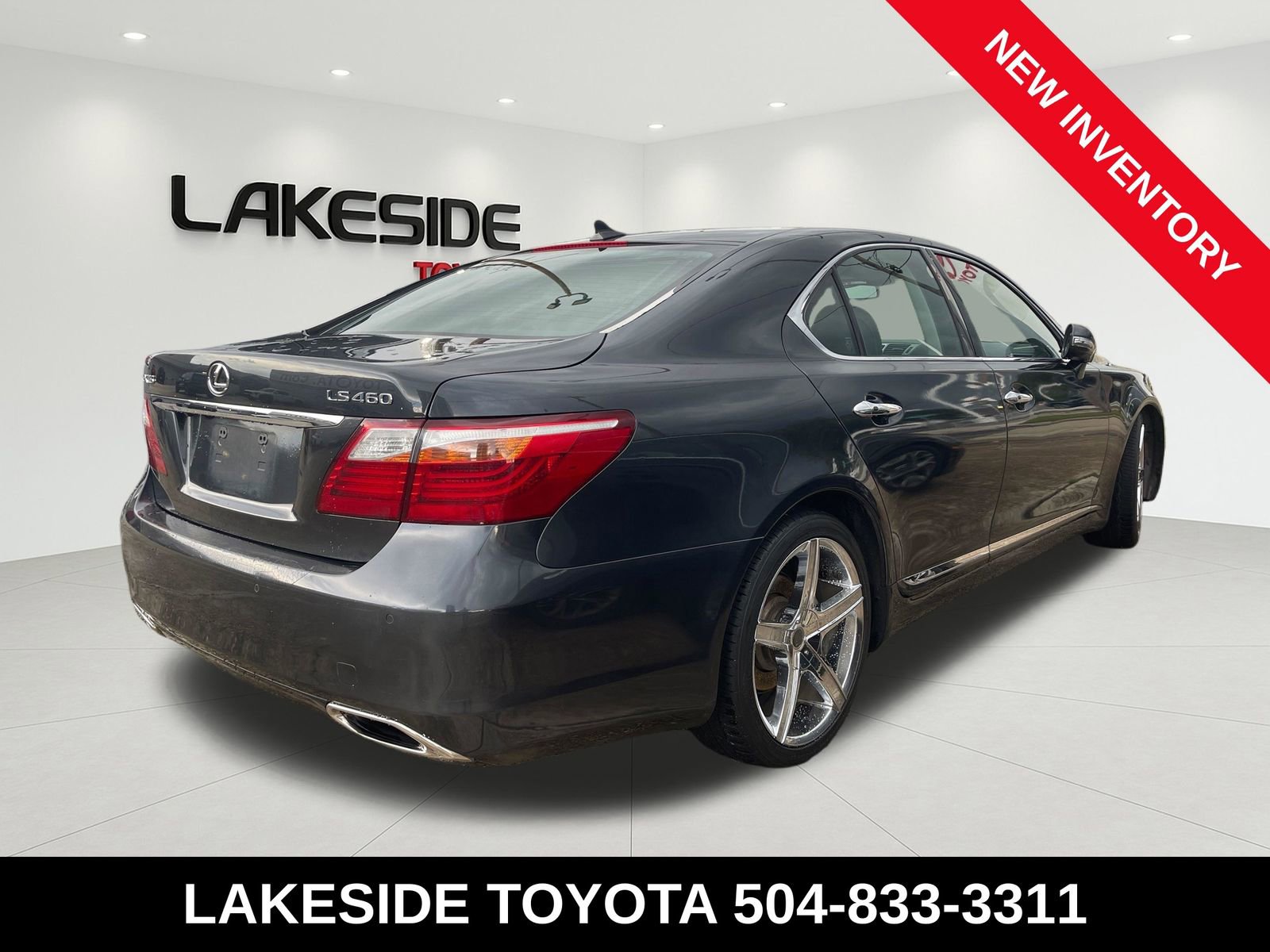 Used 2010 Lexus LS 460 RWD image 4