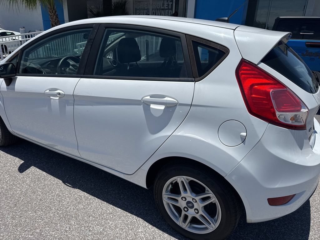 Used 2019 Ford Fiesta SE FWD image 6