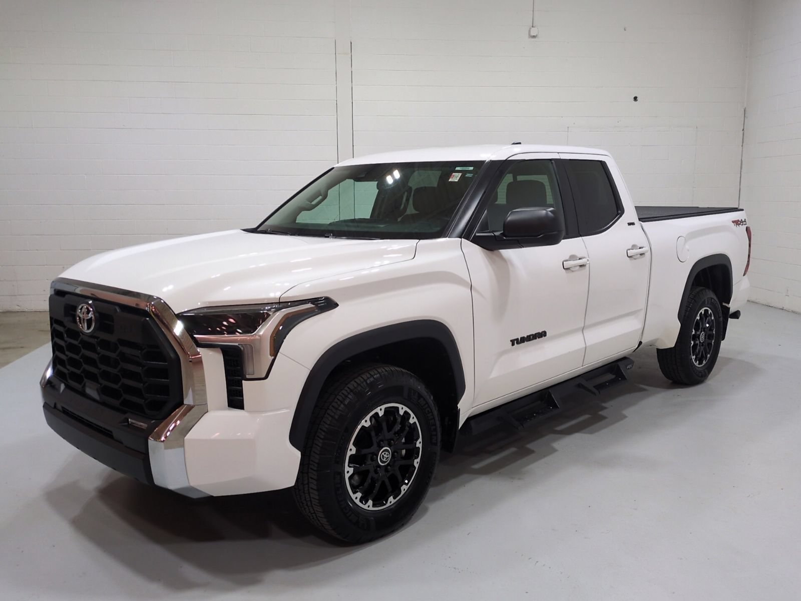 Used 2024 Toyota Tundra SR5 w/ TRD Off-Road Package AWD/4WD image 7