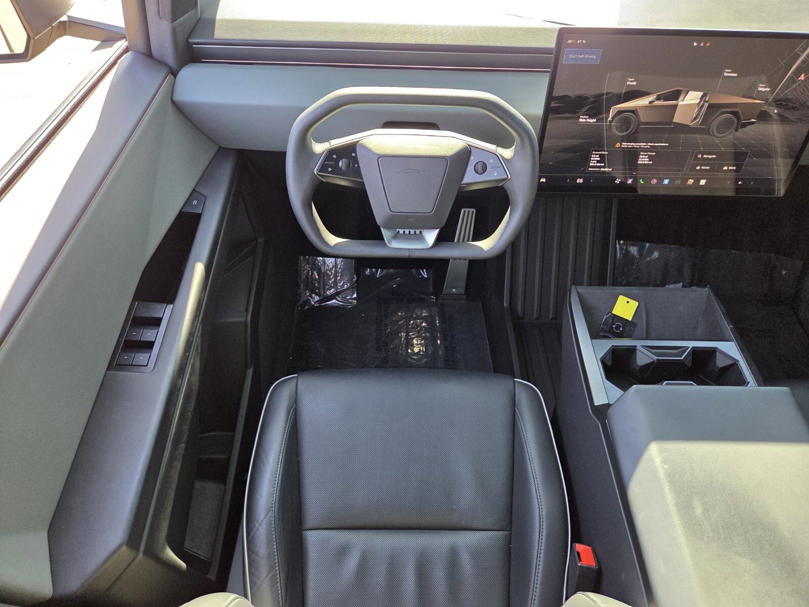 Used 2025 Tesla Cybertruck AWD Crew Cab image 12