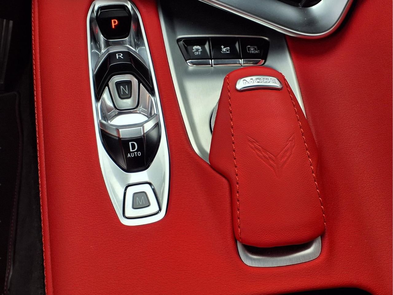 Used 2024 Chevrolet Corvette Stingray Preferred Conv image 19