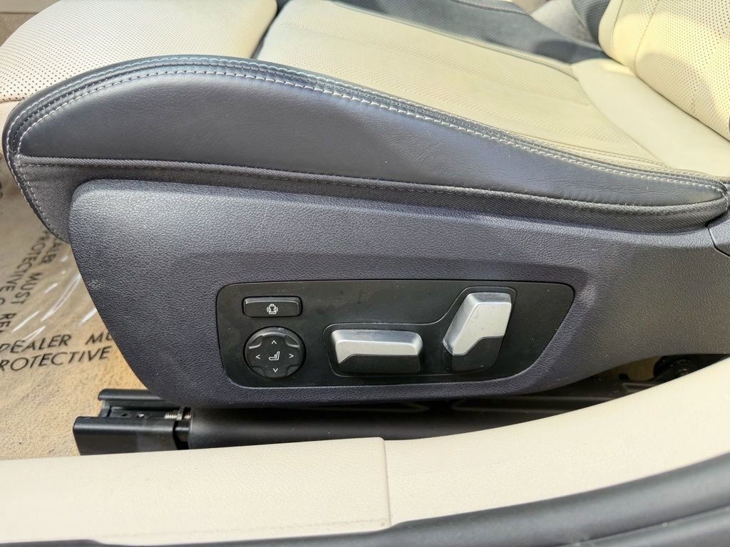 Used 2023 BMW 840i Gran Coupe RWD image 12