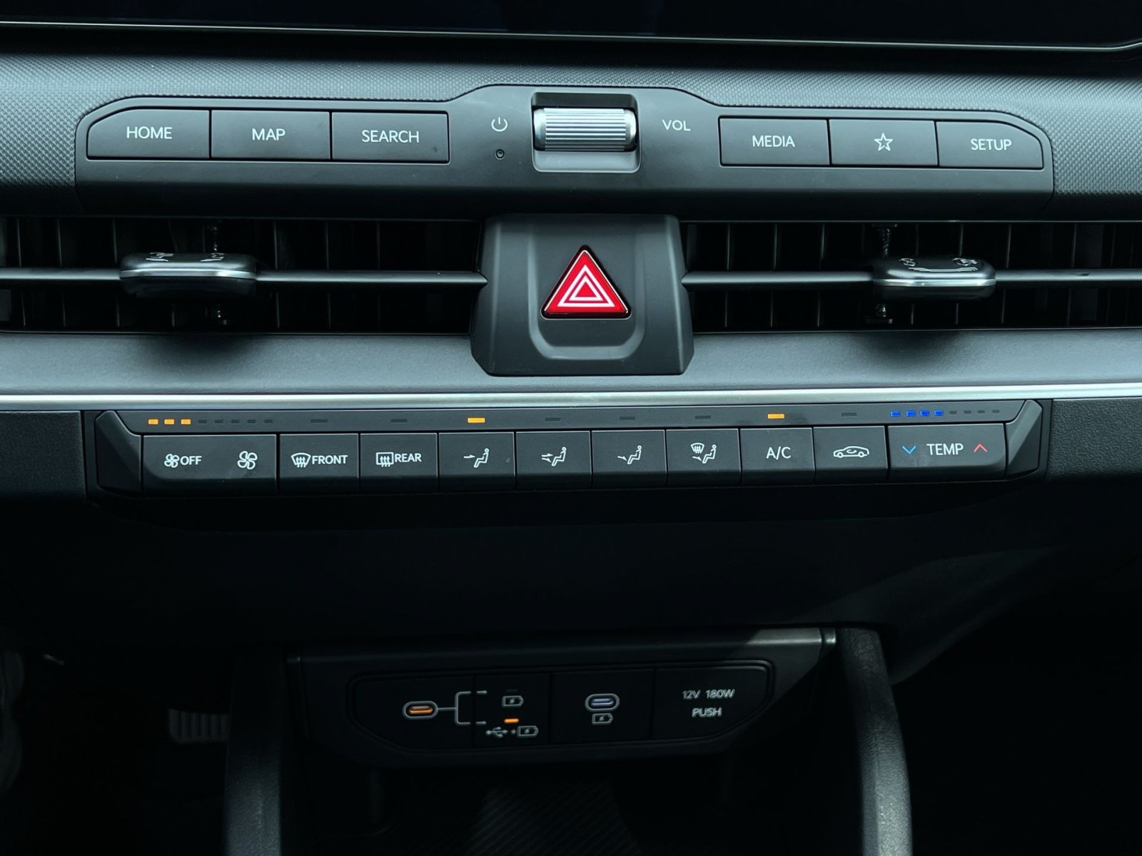 New 2026 Kia K4 FWD image 28