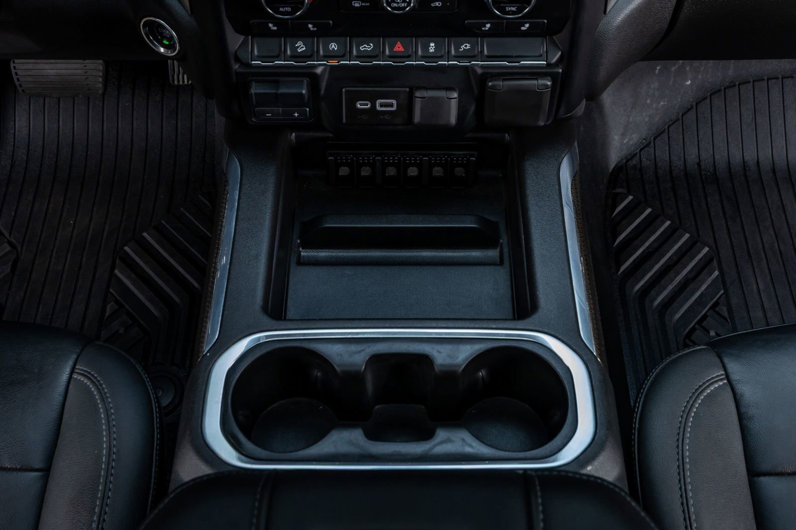 Used 2020 Chevrolet Silverado 1500 RST w/ All-Star Edition AWD/4WD image 25