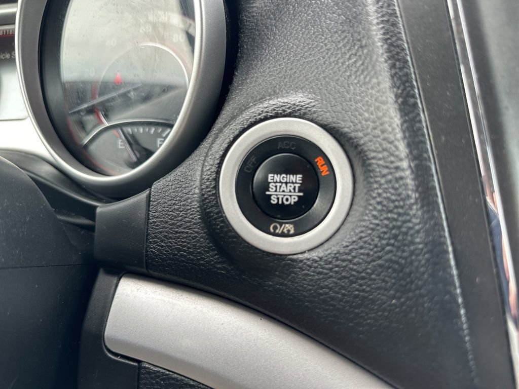 Used 2018 Dodge Journey SE w/ Blacktop Package FWD image 23