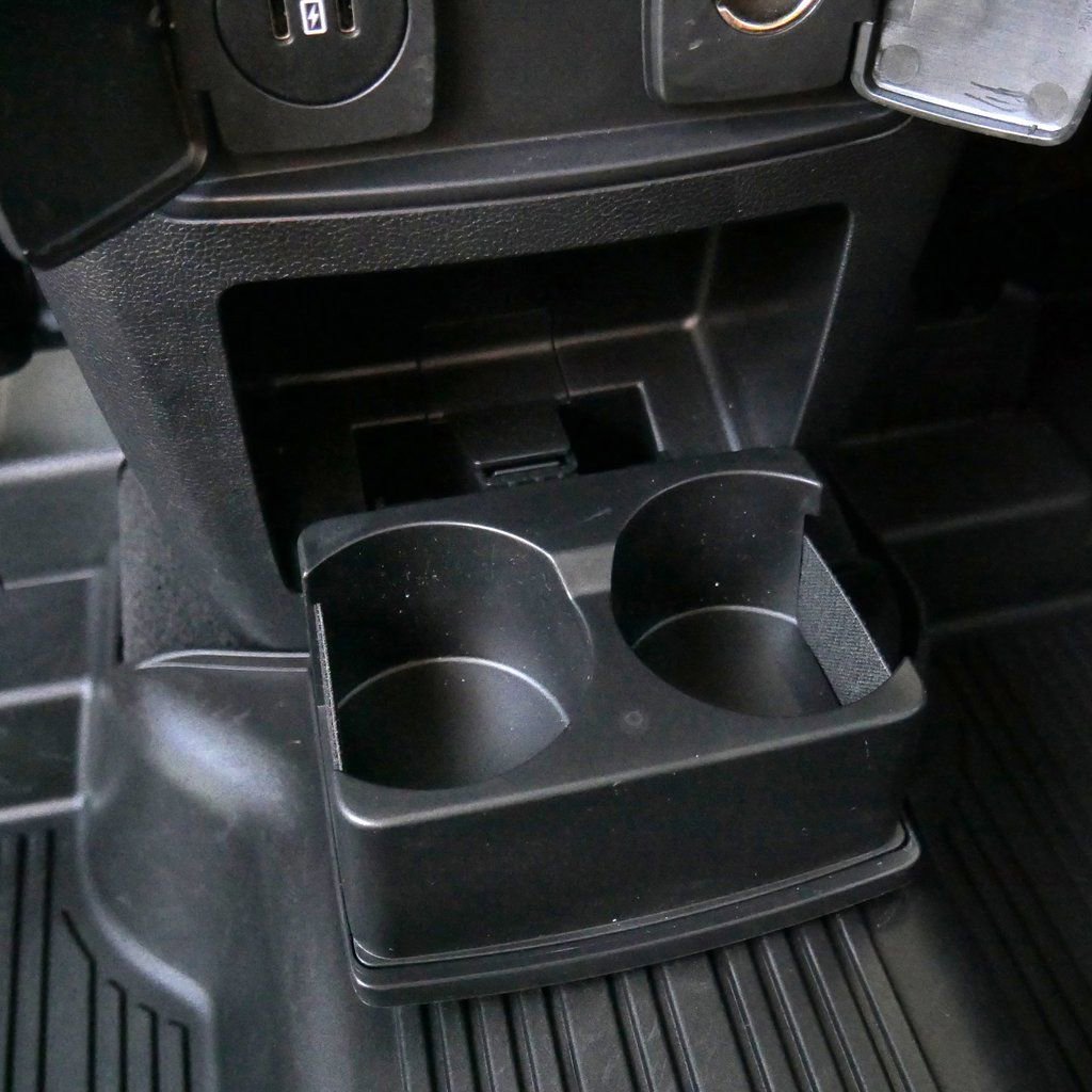 Used 2023 Ford Explorer XLT w/ Equipment Group 202A image 31