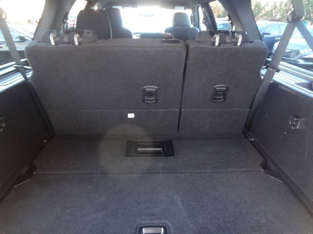 Used 2017 Ford Expedition EL XLT image 17