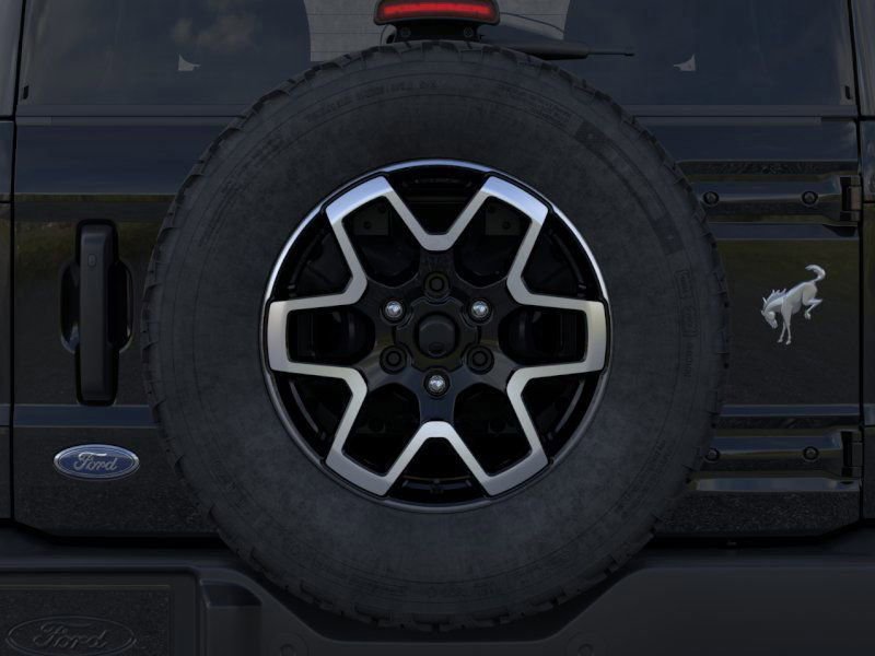 New 2026 Ford Bronco Outer Banks image 24