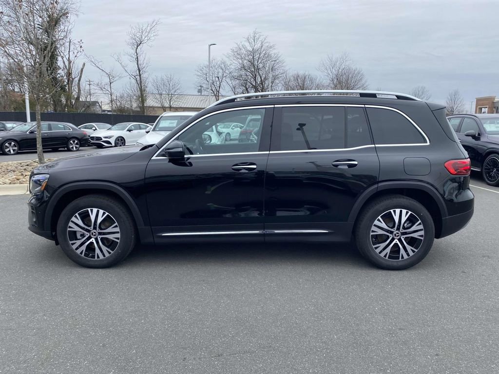 Certified 2025 Mercedes-Benz GLB 250 image 8