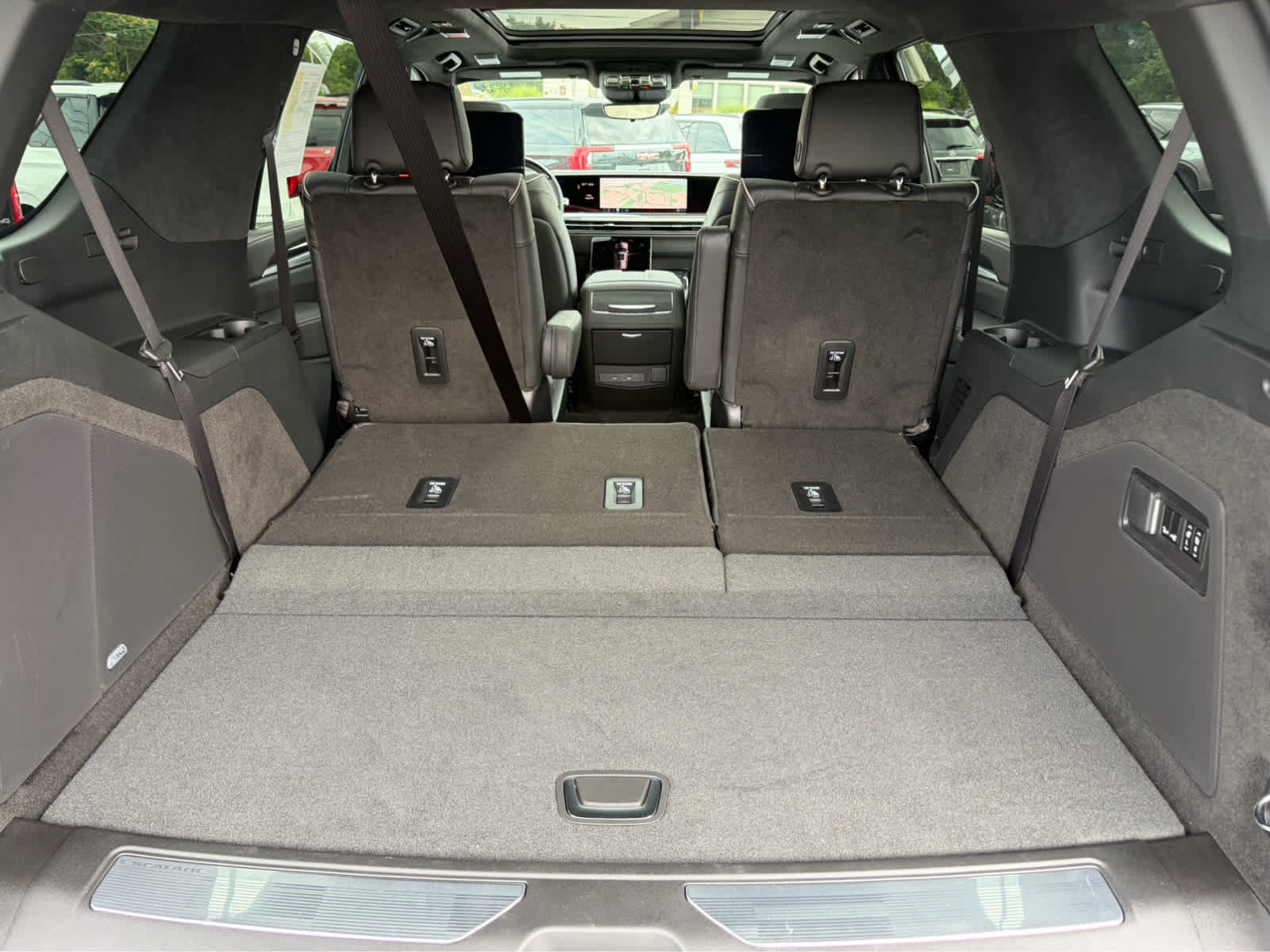 Certified 2026 Cadillac Escalade V AWD/4WD image 29