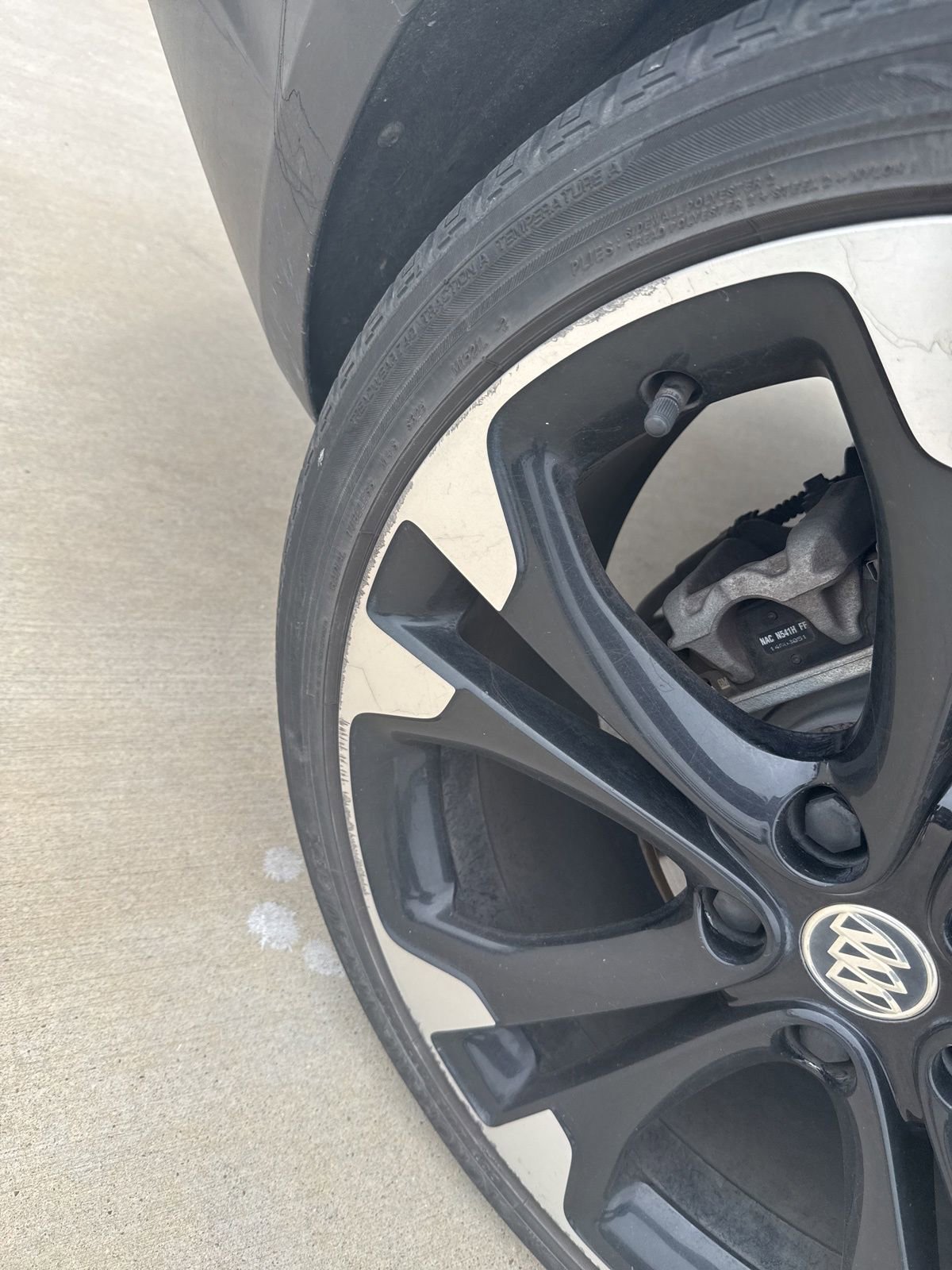 Used 2019 Buick Cascada Sport Touring w/ Dark Effects Package image 30