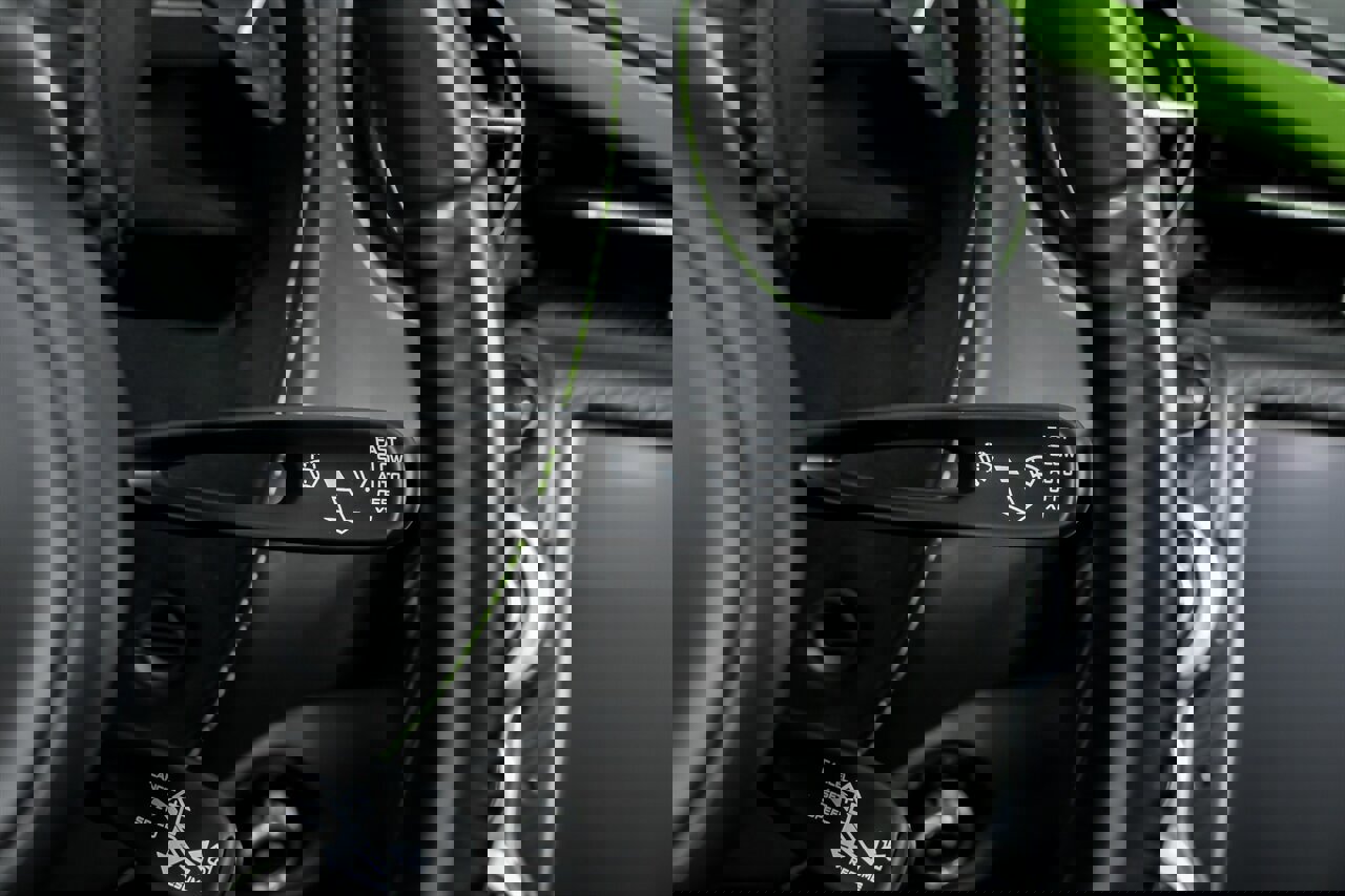 Used 2022 McLaren 765LT image 31